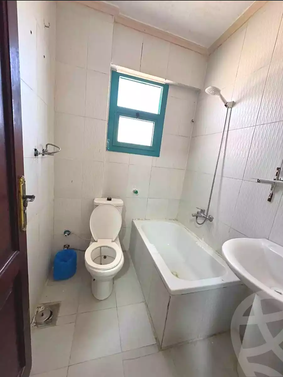 https://aqarmap.com.eg/ar/listing/7300537-for-sale-alexandria-al-agamy