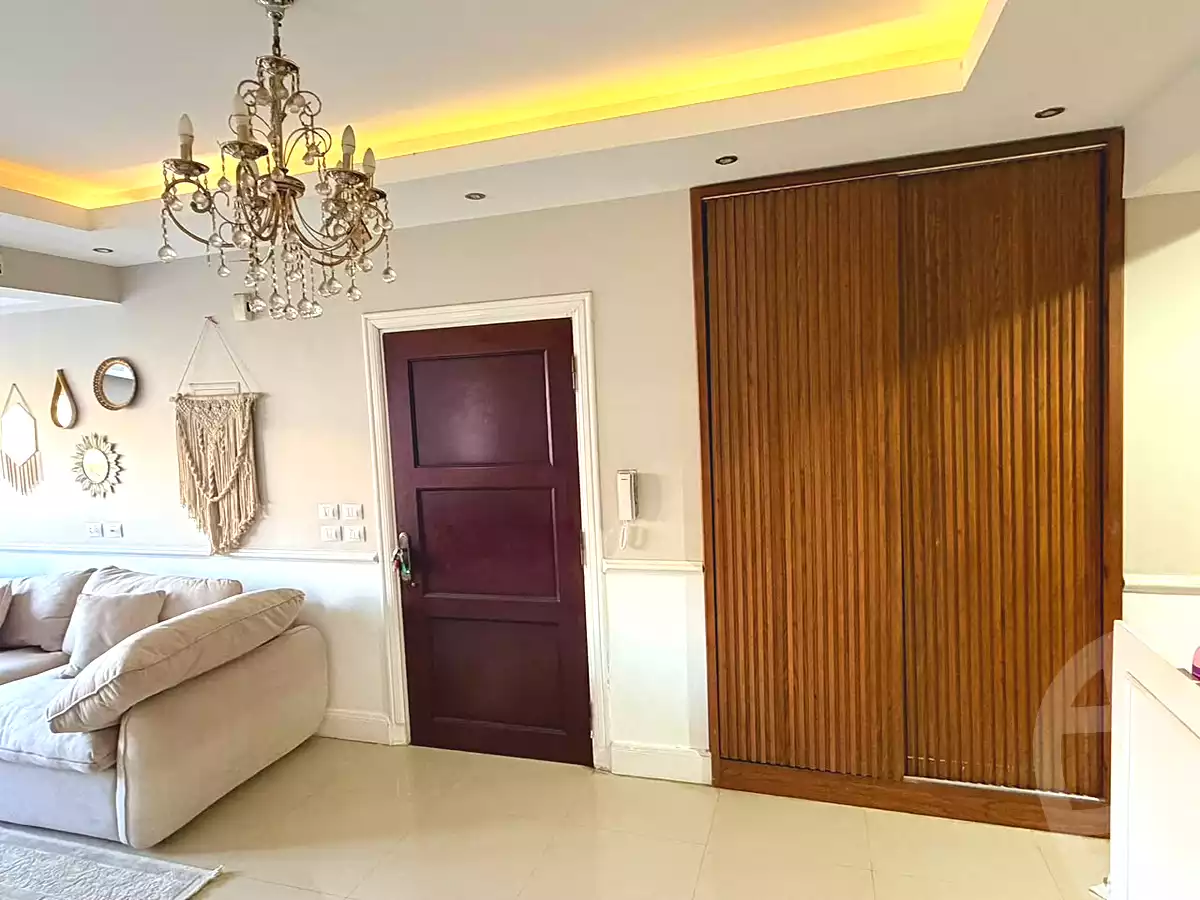 https://aqarmap.com.eg/ar/listing/7300893-for-sale-cairo-new-cairo-compounds-mountain-view-executive-residence