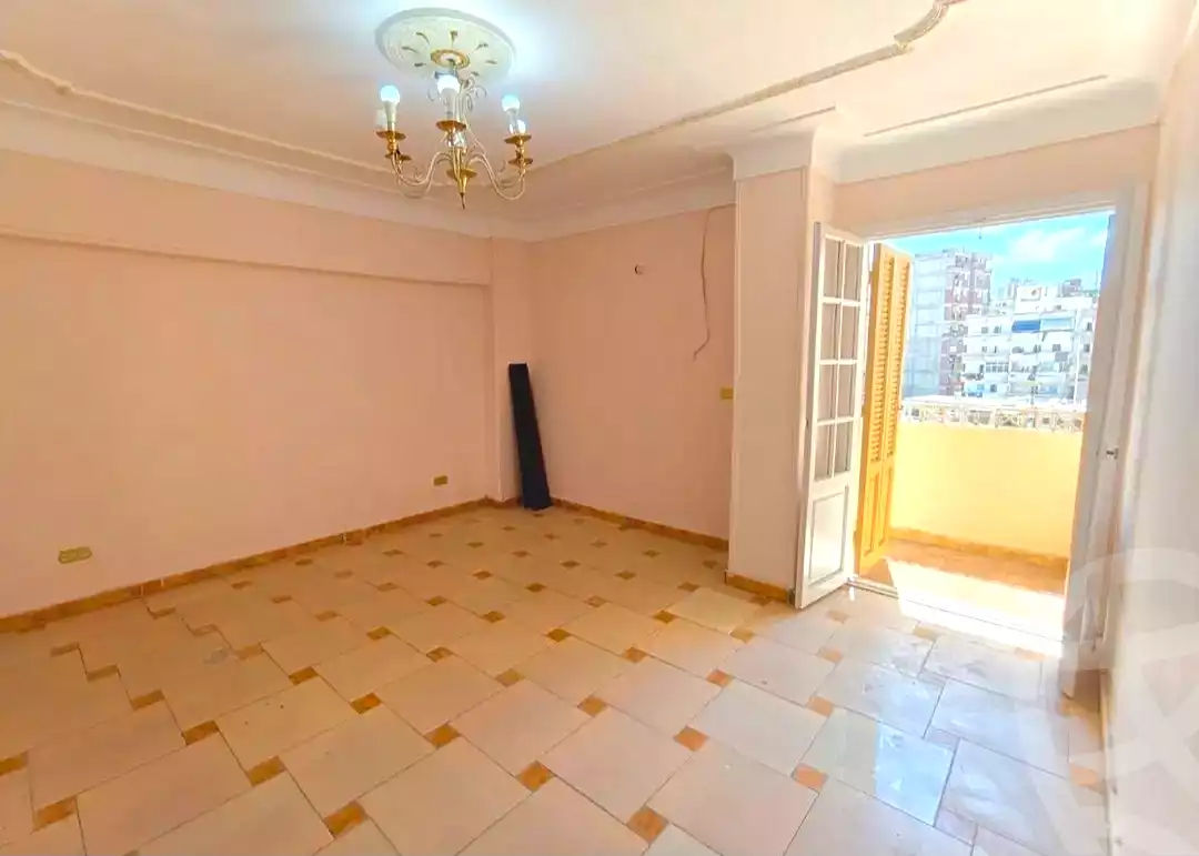 https://aqarmap.com.eg/en/listing/7300989-for-sale-alexandria-bakoos-el-souk-station-st