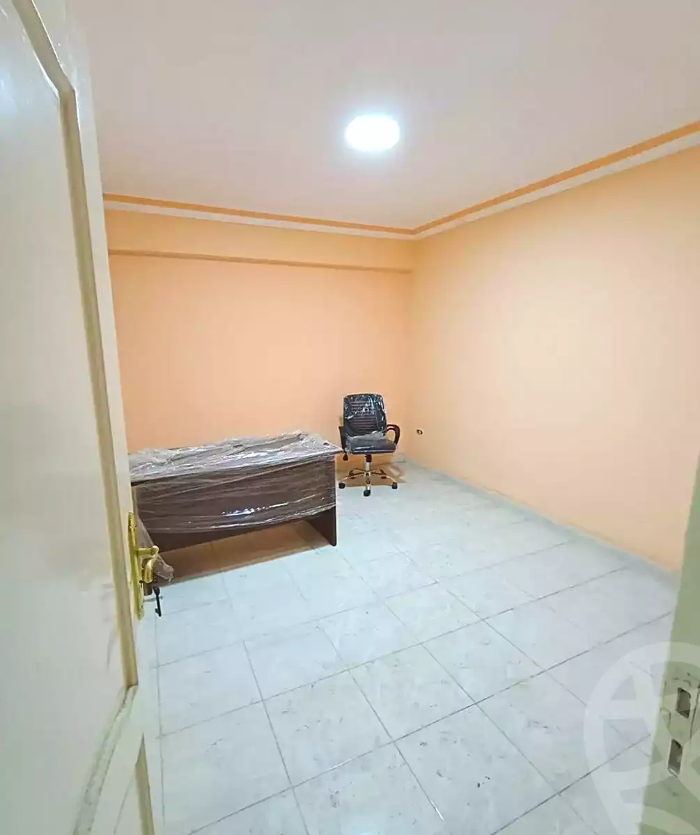 https://aqarmap.com.eg/ar/listing/7301043-for-sale-alexandria-sydy-bshr