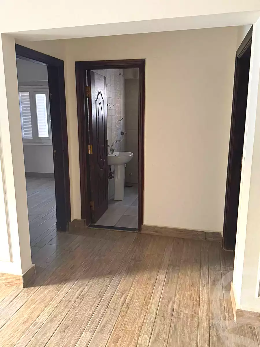 https://aqarmap.com.eg/ar/listing/7301104-for-sale-cairo-new-cairo-el-banafsg-el-banafsag-omarat-al-gabri-st