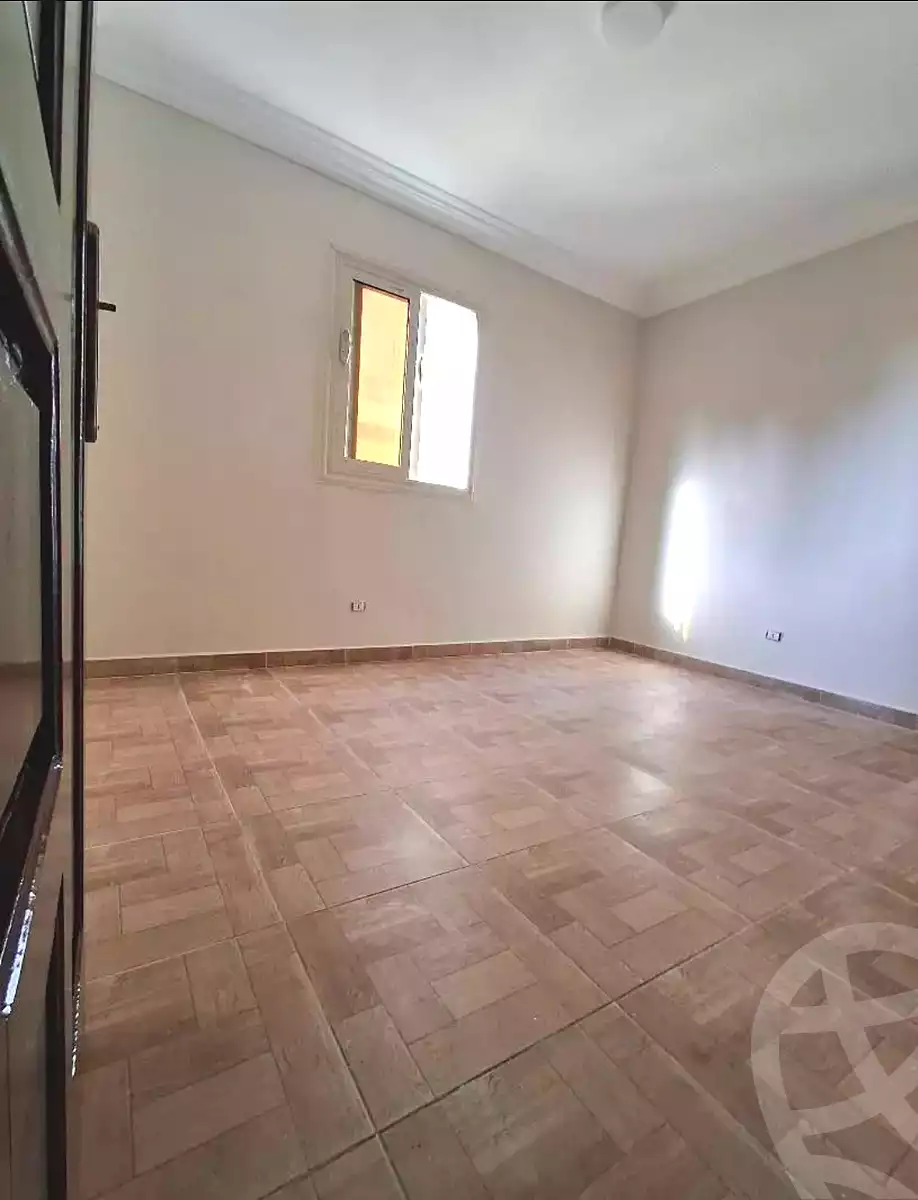 https://aqarmap.com.eg/ar/listing/7301345-for-sale-alexandria-el-asafra-hasan-kamel-st