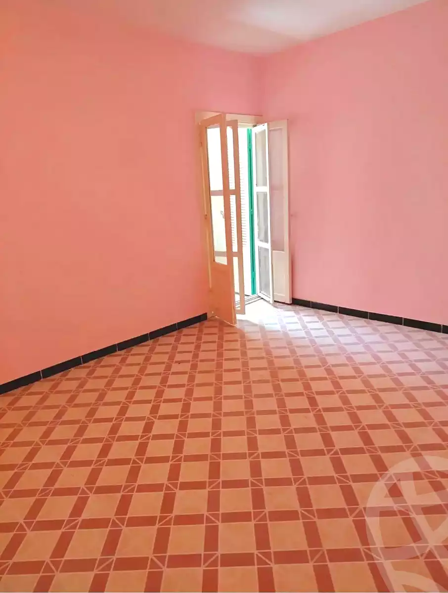 https://aqarmap.com.eg/ar/listing/7301833-for-sale-alexandria-al-agamy-lbytsh-abou-dib-st