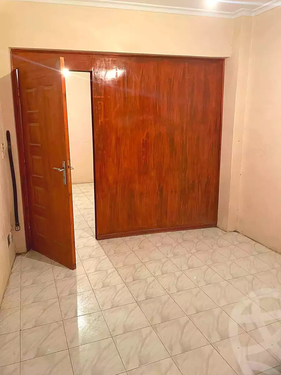 https://aqarmap.com.eg/ar/listing/7301877-for-sale-cairo-ain-shams-mnshy-lthryr