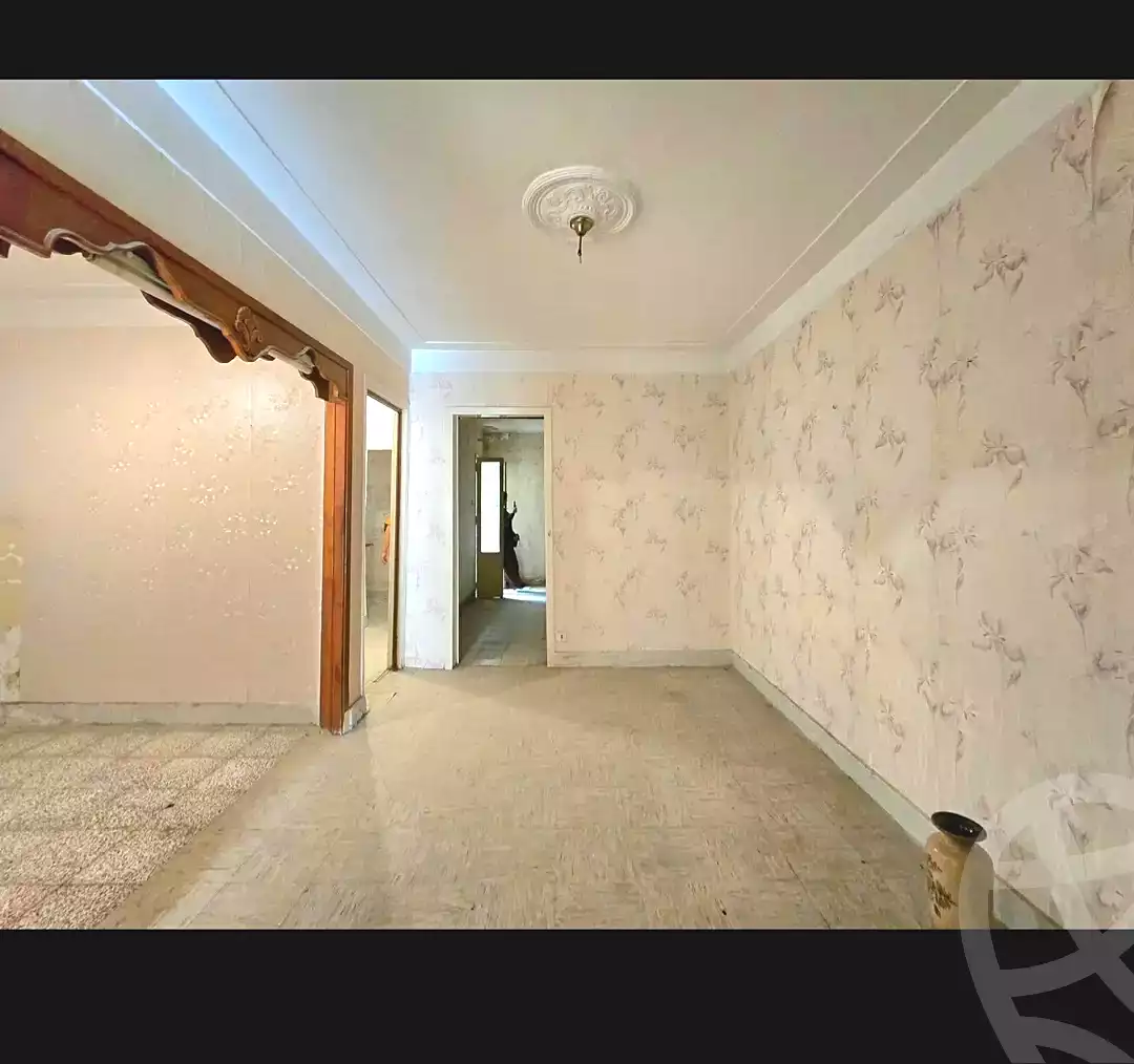 https://aqarmap.com.eg/ar/listing/7301940-for-sale-alexandria-ganaklis