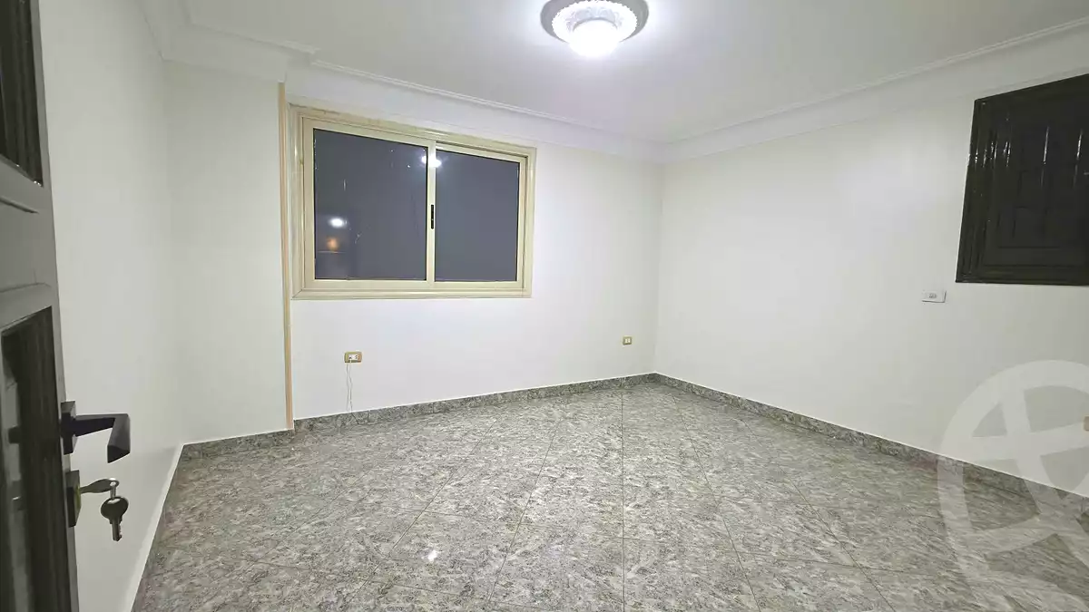 https://aqarmap.com.eg/ar/listing/7302408-for-sale-cairo-el-haram-el-lebeny-el-magzar-el-aly-st