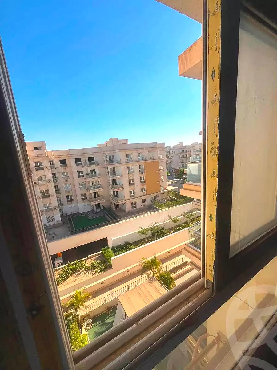 https://aqarmap.com.eg/ar/listing/7302885-for-sale-cairo-new-cairo-compounds-mwntn-fyw-y-syty-club-park-mountain-view-icity