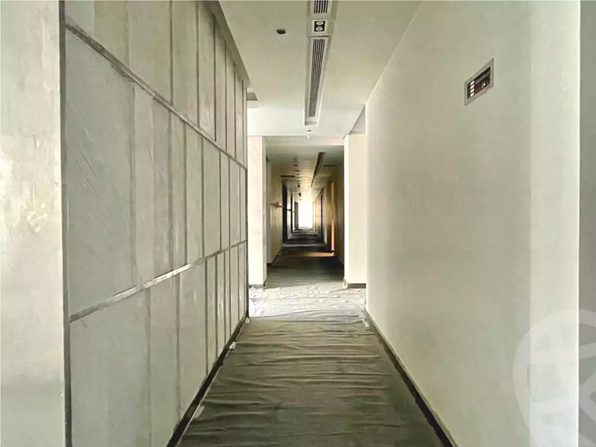 https://aqarmap.com.eg/en/listing/7303181-for-sale-cairo-new-cairo-compounds-hyde-park-business-district