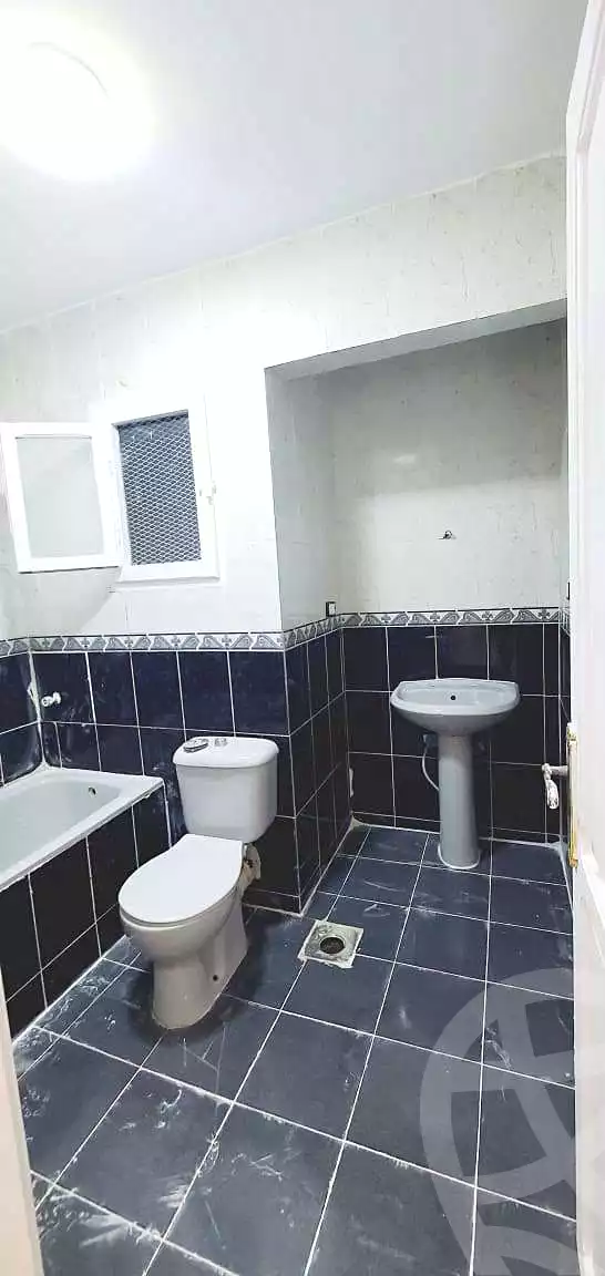 https://aqarmap.com.eg/en/listing/7303226-for-sale-alexandria-al-agamy