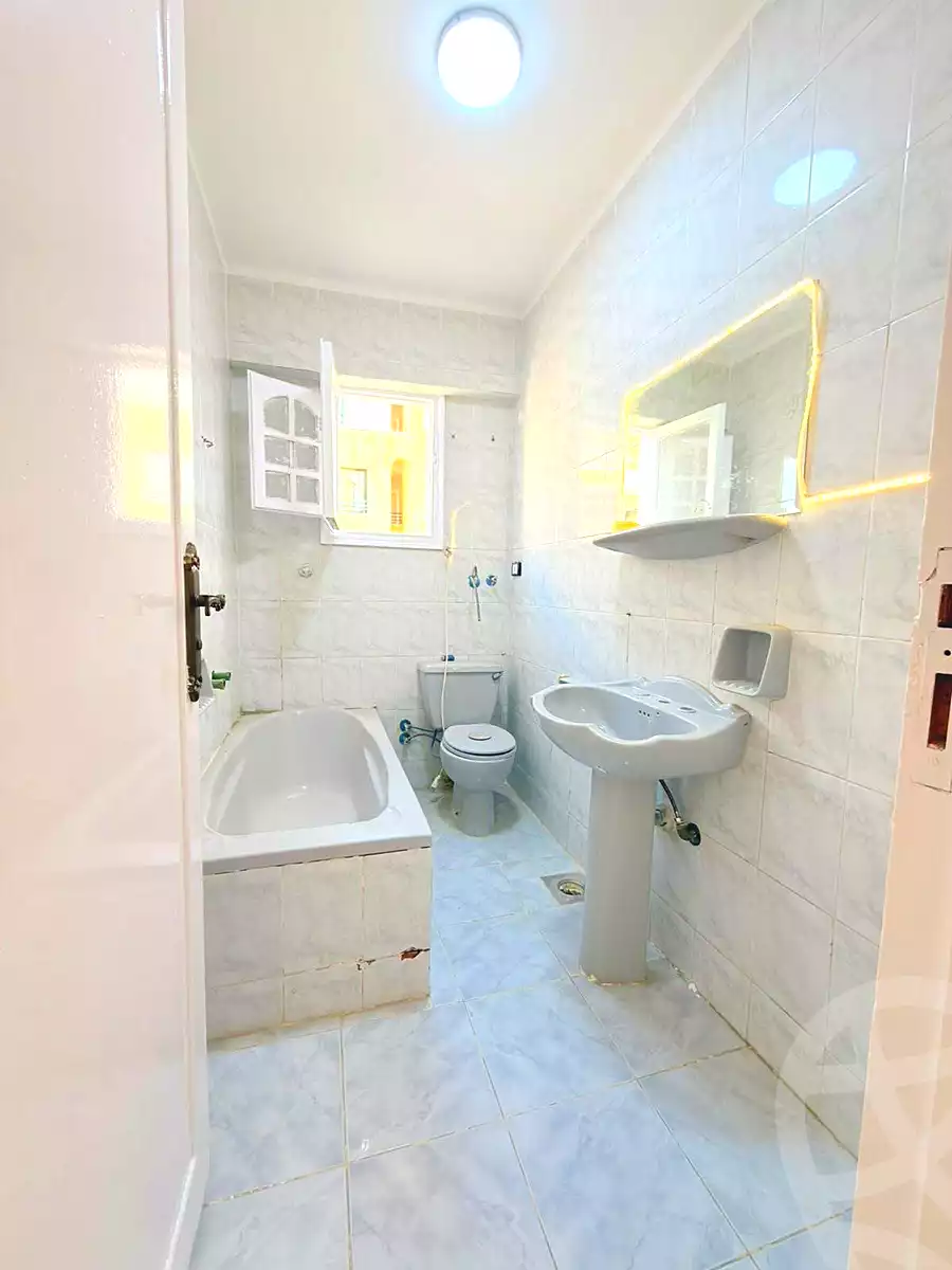 https://aqarmap.com.eg/ar/listing/7303337-for-sale-alexandria-al-agamy-shataa-el-nakheel