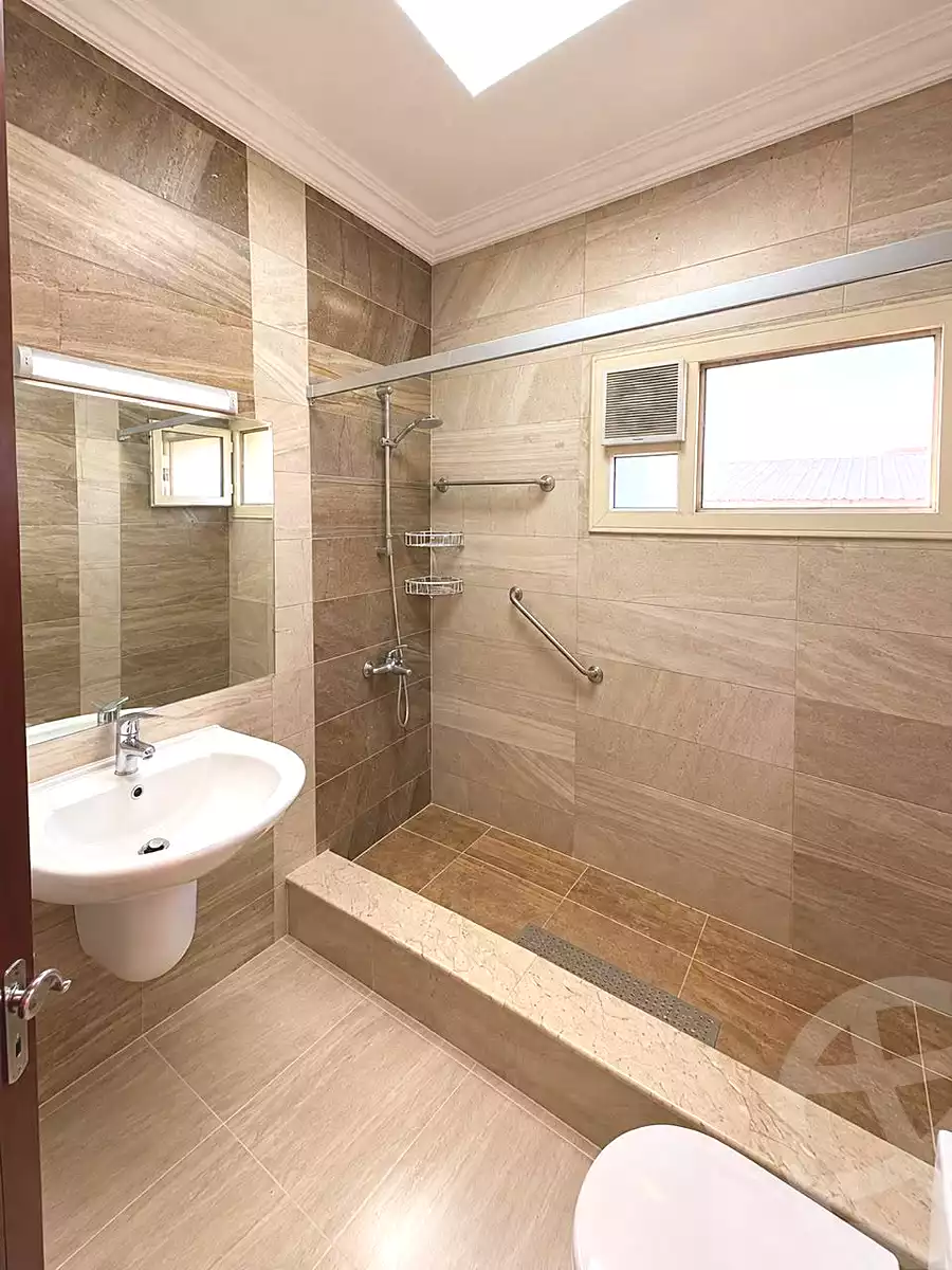 https://aqarmap.com.eg/ar/listing/7303346-for-sale-cairo-new-cairo-el-ahyaa-fifth-neighborhood-akhnaton-st