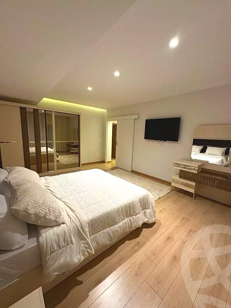 https://aqarmap.com.eg/ar/listing/7303708-for-sale-cairo-new-cairo-madinaty-twelfth-zone-buildings-madinaty-b-12