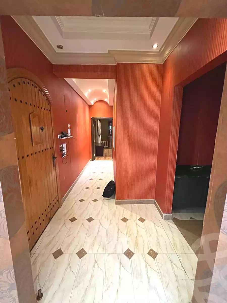 https://aqarmap.com.eg/ar/listing/7303848-for-sale-cairo-new-cairo-ganob-el-akadamiya-south-academy-a-zaid-ebn-haretha-st