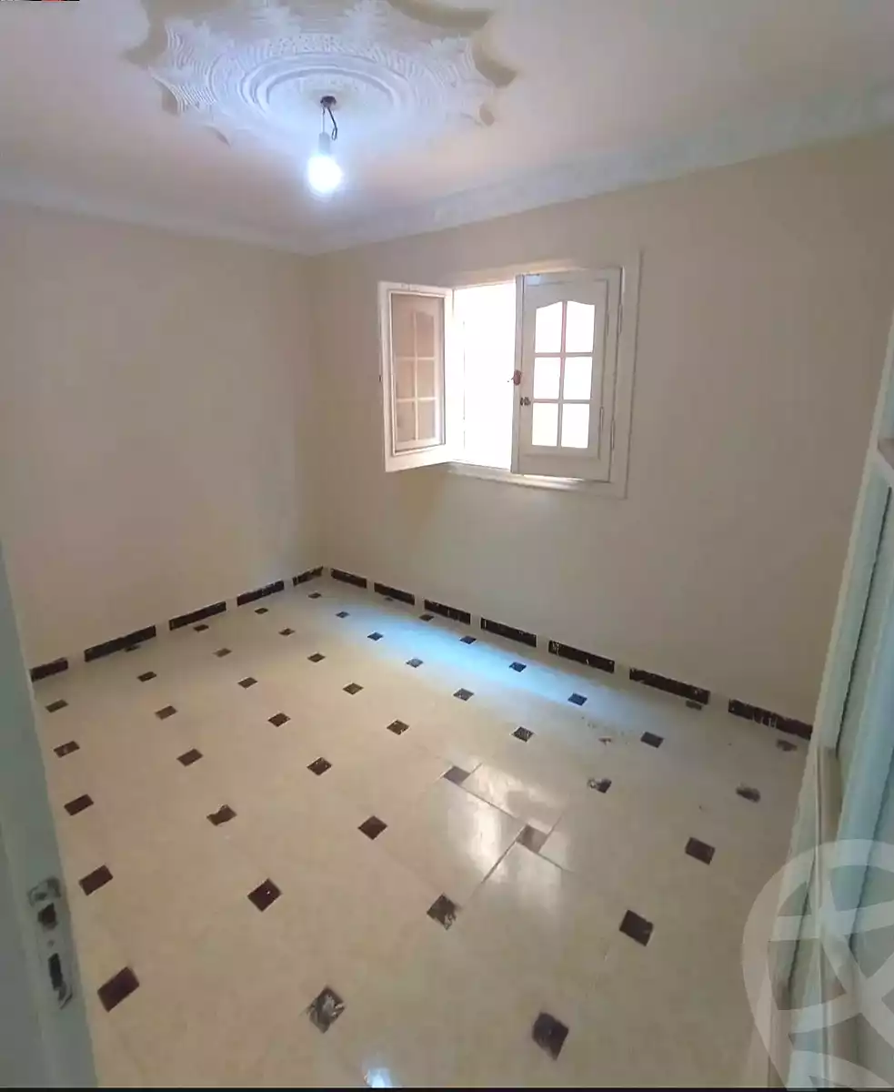 https://aqarmap.com.eg/ar/listing/7304072-for-sale-alexandria-al-agamy-el-hanouvel-abo-el-shawareb-st
