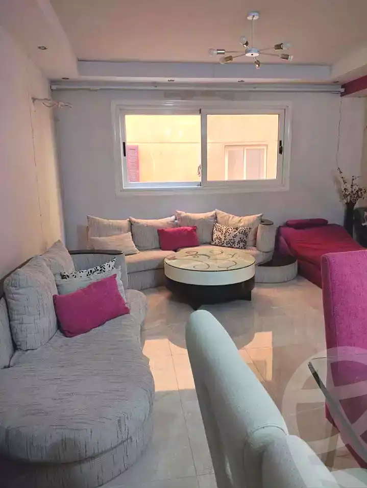 https://aqarmap.com.eg/ar/listing/7304128-for-sale-cairo-hadayek-el-ahram