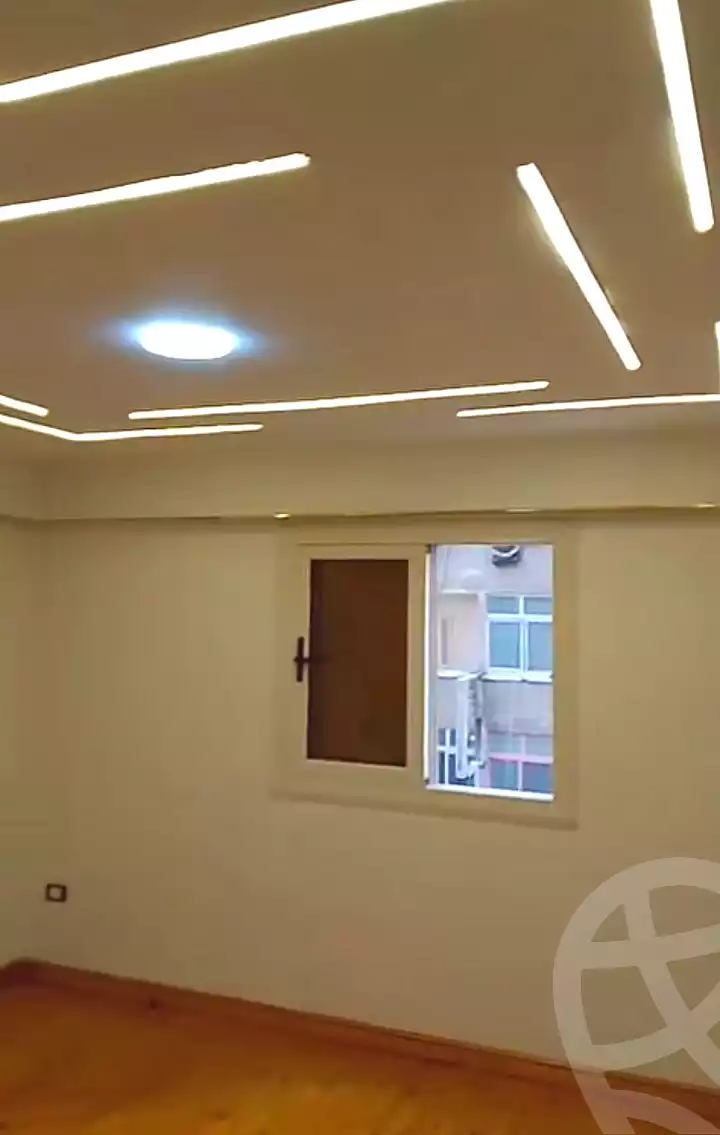 https://aqarmap.com.eg/en/listing/7304144-for-sale-alexandria-sydy-bshr-sydy-bshr-bhry-shr-mhmwd-l-yswy