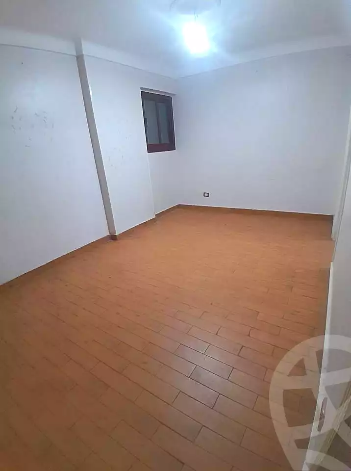 https://aqarmap.com.eg/en/listing/7304749-for-sale-alexandria-el-asafra-l-sfr-qbly