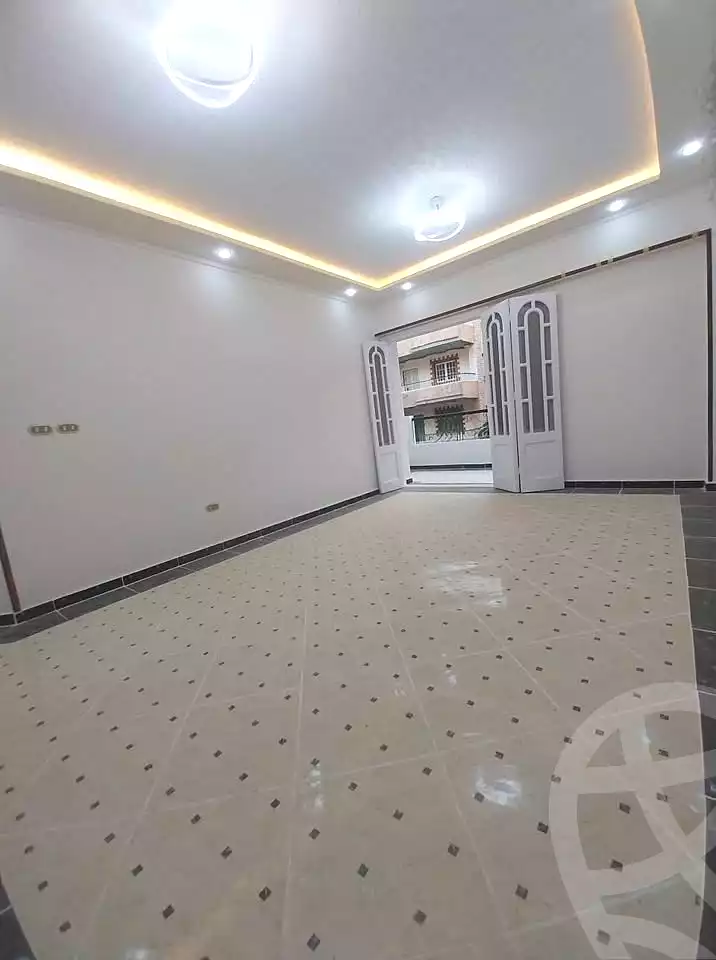 https://aqarmap.com.eg/en/listing/7305031-for-sale-alexandria-al-agamy-shataa-el-nakheel