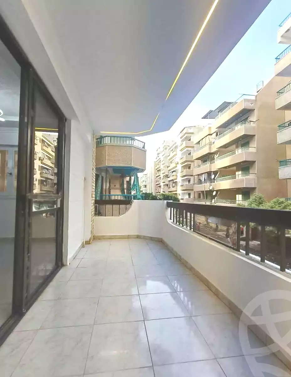 https://aqarmap.com.eg/en/listing/7305046-for-sale-alexandria-al-agamy-shataa-el-nakheel