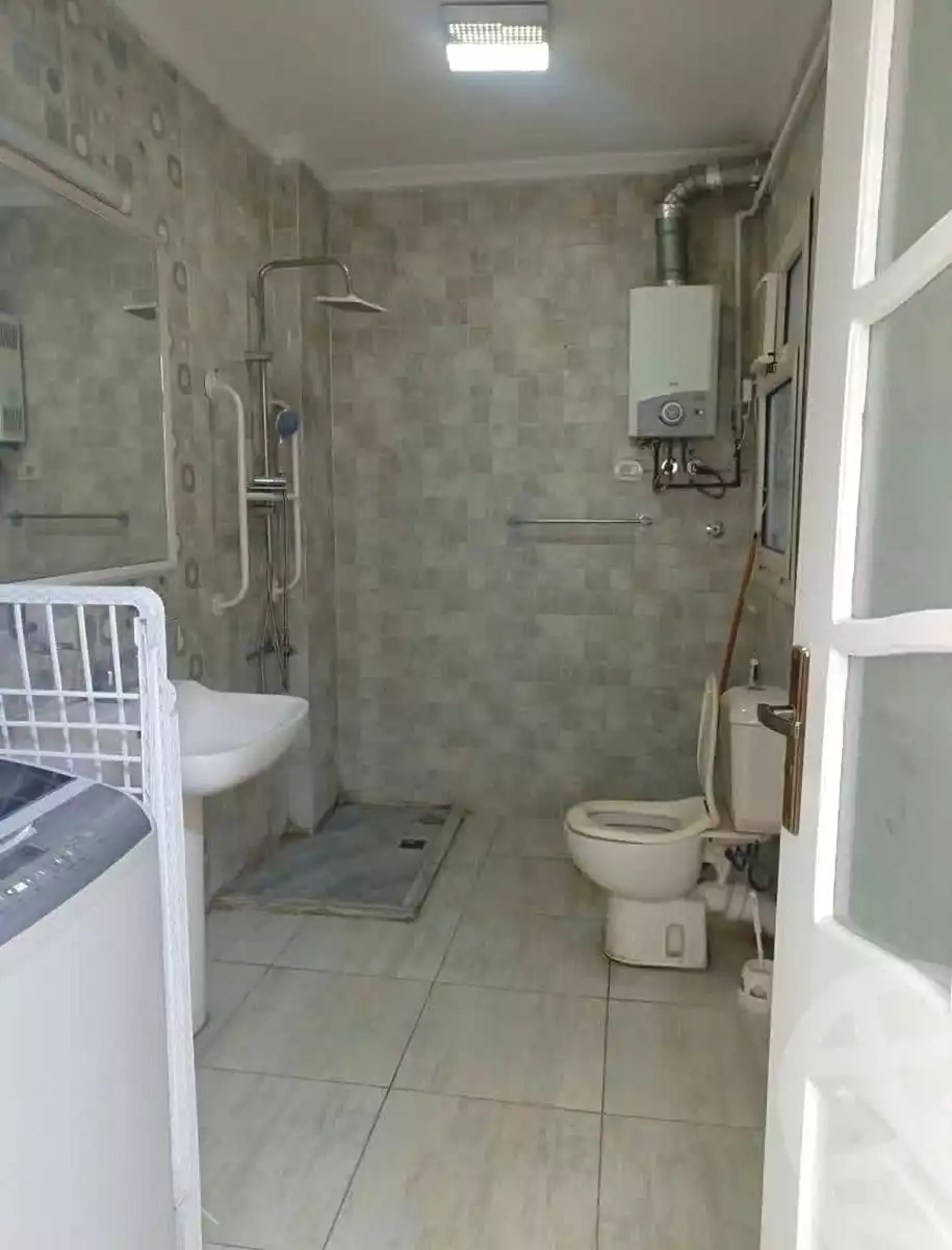 https://aqarmap.com.eg/ar/listing/7305050-for-sale-alexandria-sydy-bshr-tryq-ljysh