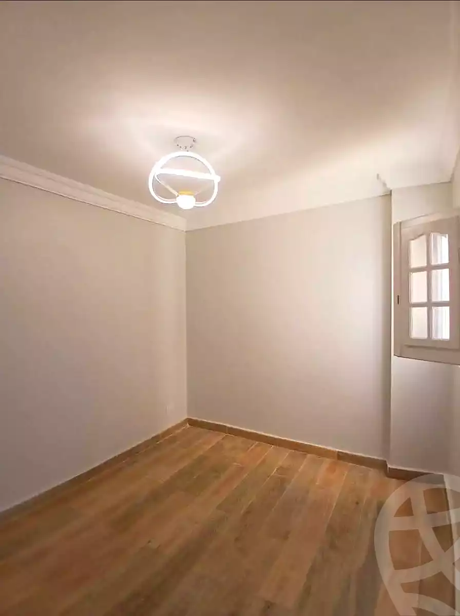 https://aqarmap.com.eg/ar/listing/7305254-for-sale-alexandria-al-agamy-lbytsh-el-zohour-st