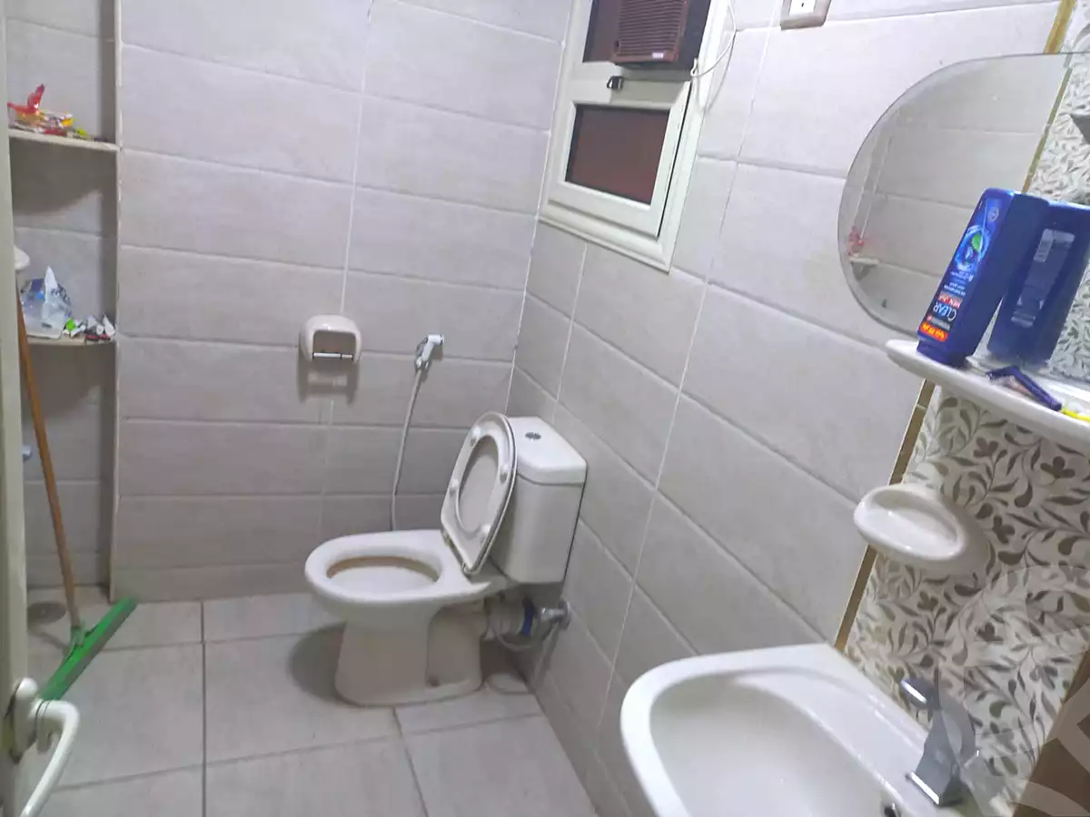 https://aqarmap.com.eg/en/listing/7305266-for-sale-cairo-helwan-helwan-el-sharkeya-heidar-st