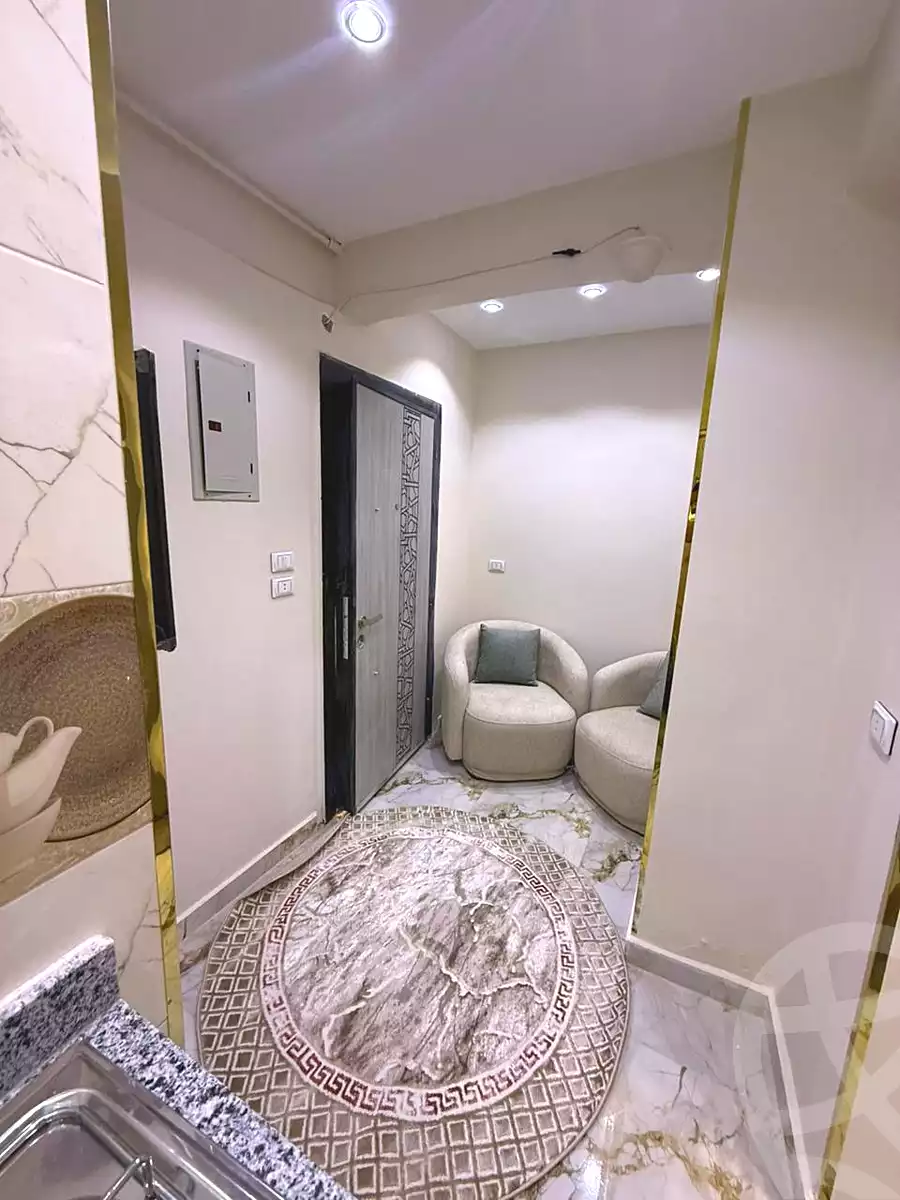 https://aqarmap.com.eg/ar/listing/7305627-for-rent-cairo-6th-of-october-el-ahyaa-neighborhood-1st