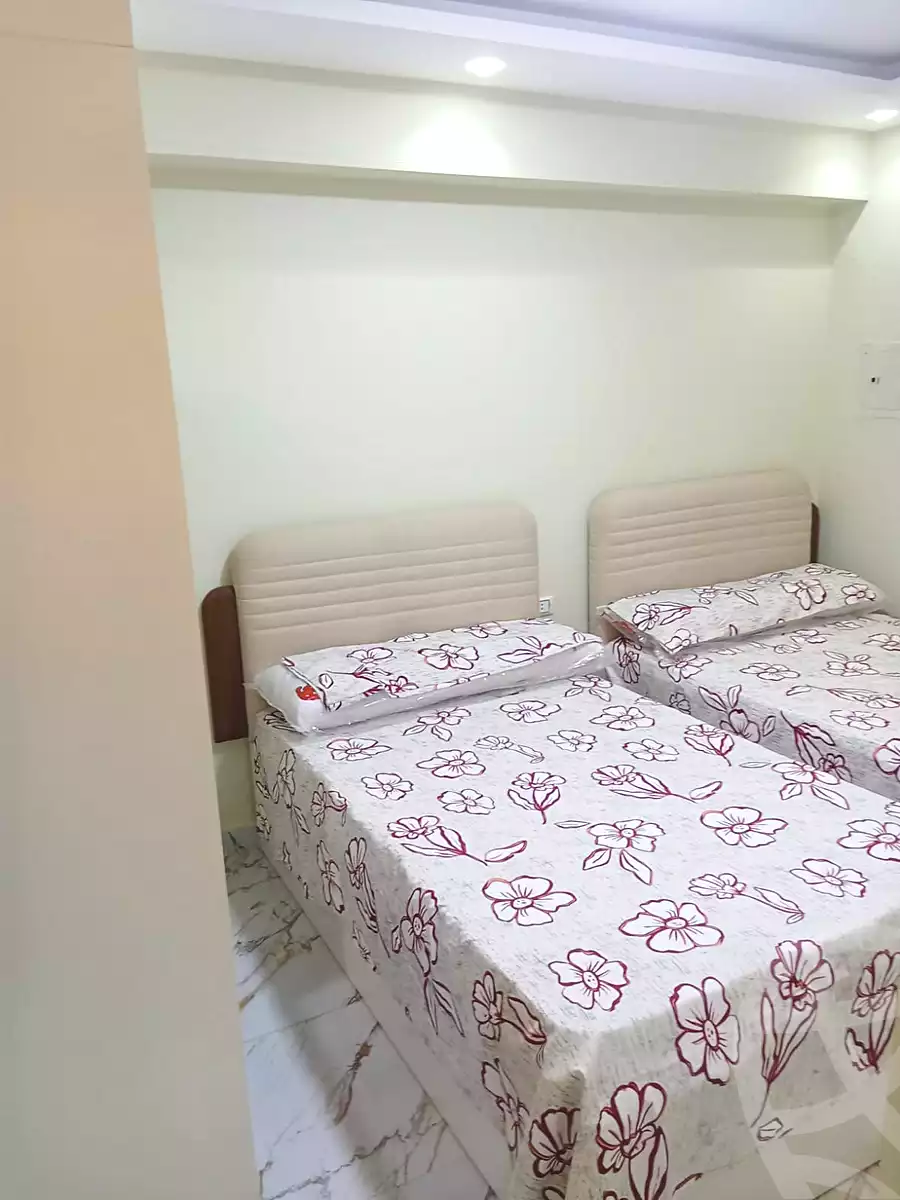 https://aqarmap.com.eg/ar/listing/7305692-for-rent-cairo-6th-of-october-el-ahyaa-neighborhood-1st