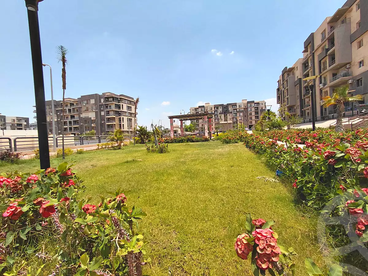 https://aqarmap.com.eg/en/listing/7305858-for-rent-cairo-6th-of-october-compounds-jn-ktwbr