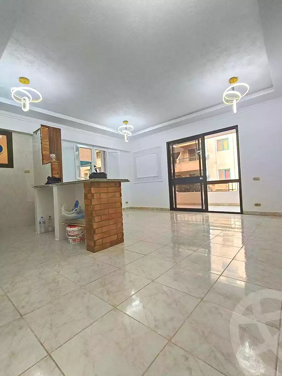 https://aqarmap.com.eg/en/listing/7306069-for-sale-alexandria-al-agamy-shataa-el-nakheel-no-8-st