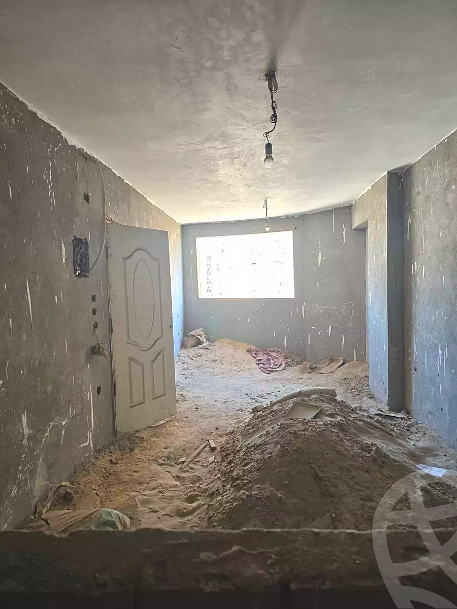 https://aqarmap.com.eg/ar/listing/7306230-for-sale-cairo-ain-shams-ain-shams-el-sharkia-el-zahraa-st