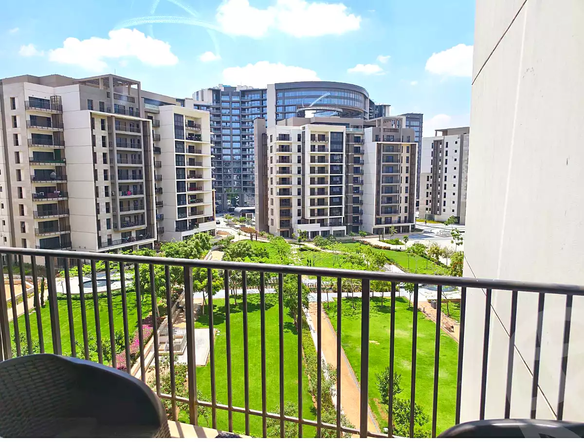 https://aqarmap.com.eg/ar/listing/7306229-for-rent-cairo-el-sheikh-zayed-city-compounds-zyd-wr-llttwyr-z-tower