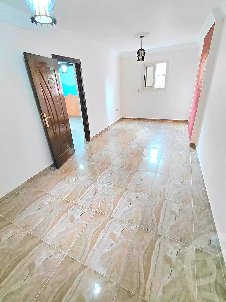 https://aqarmap.com.eg/ar/listing/7306320-for-sale-alexandria-sydy-bshr-sydy-bshr-bhry-gamal-abd-el-nasir-st
