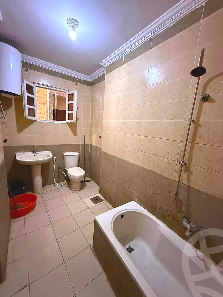 https://aqarmap.com.eg/ar/listing/7306381-for-sale-alexandria-sydy-bshr-sydy-bshr-bhry-shr-khld-bn-lwlyd