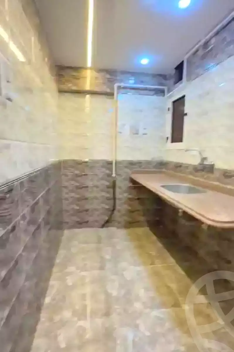 https://aqarmap.com.eg/ar/listing/7306455-for-sale-alexandria-el-asafra-shr-45