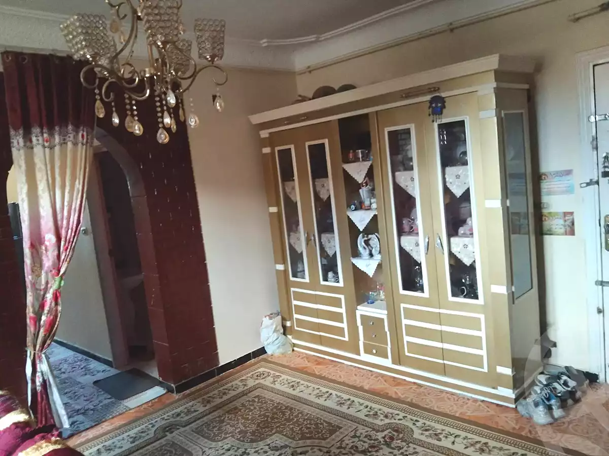 https://aqarmap.com.eg/en/listing/7306484-for-sale-alexandria-al-agamy-el-hanouvel-gabir-hafez-st