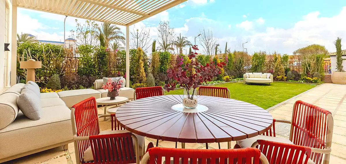 https://aqarmap.com.eg/ar/listing/7306236-for-sale-cairo-new-cairo-compounds-mountain-view1-1-compound
