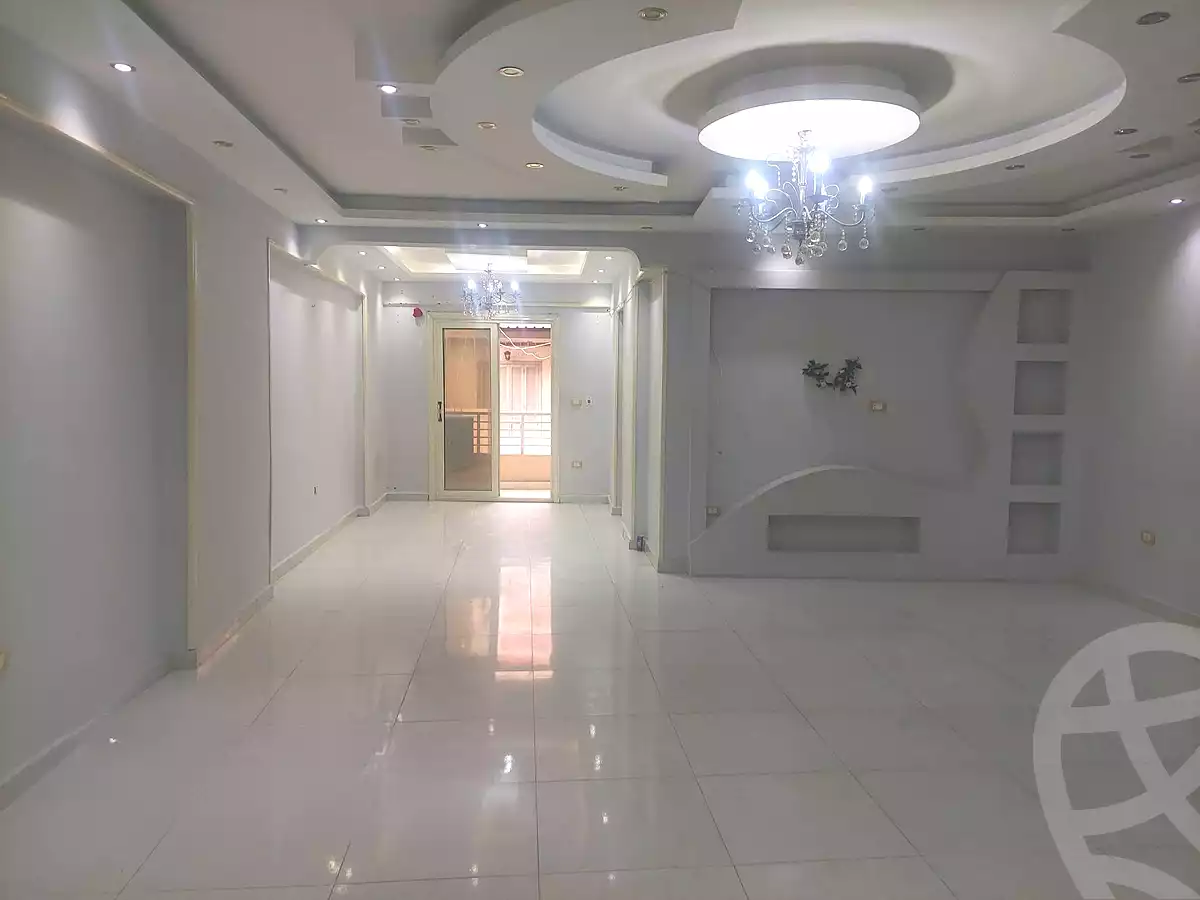 https://aqarmap.com.eg/ar/listing/7306959-for-rent-alexandria-el-asafra-l-sfr-bhry