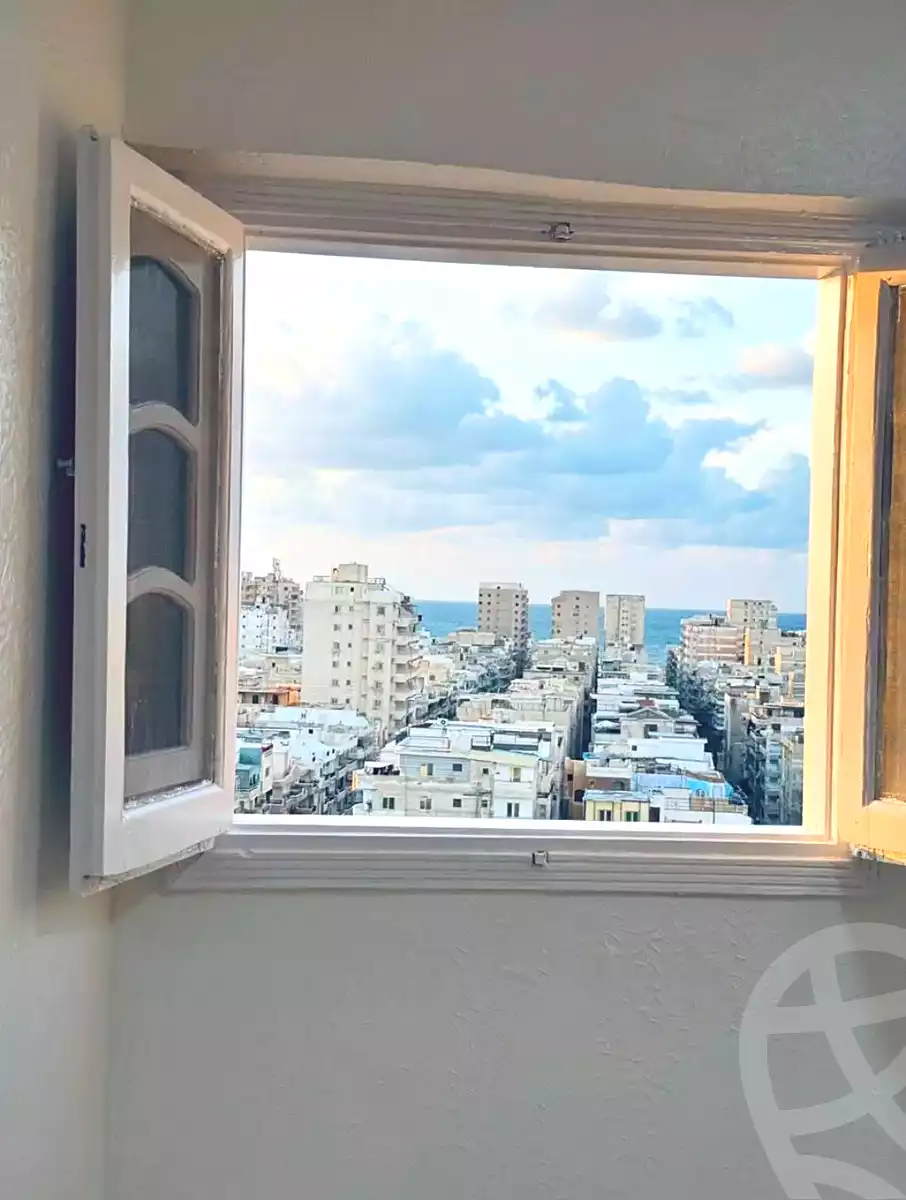 https://aqarmap.com.eg/en/listing/7306991-for-sale-alexandria-al-agamy-shataa-el-nakheel