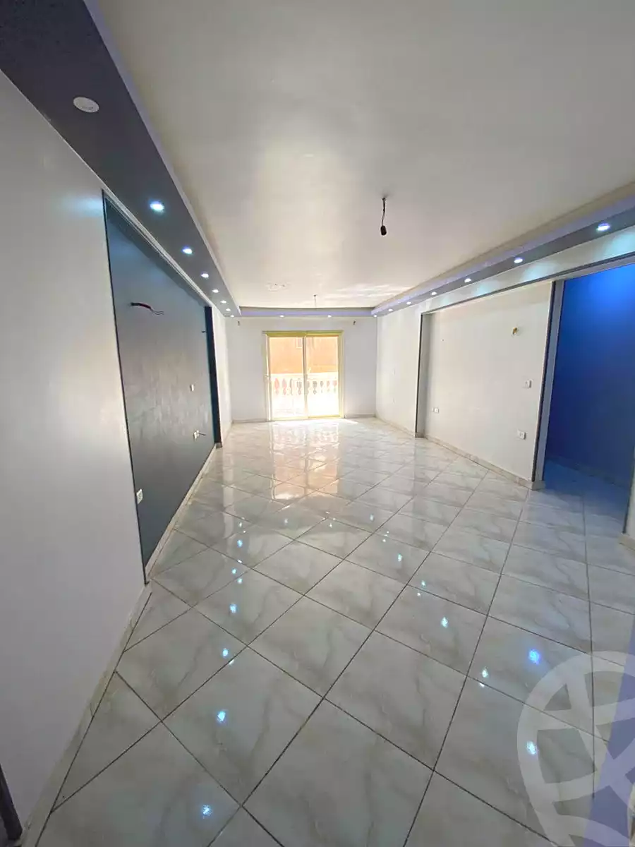 https://aqarmap.com.eg/ar/listing/7307001-for-rent-cairo-el-haram-kyrw-mwl