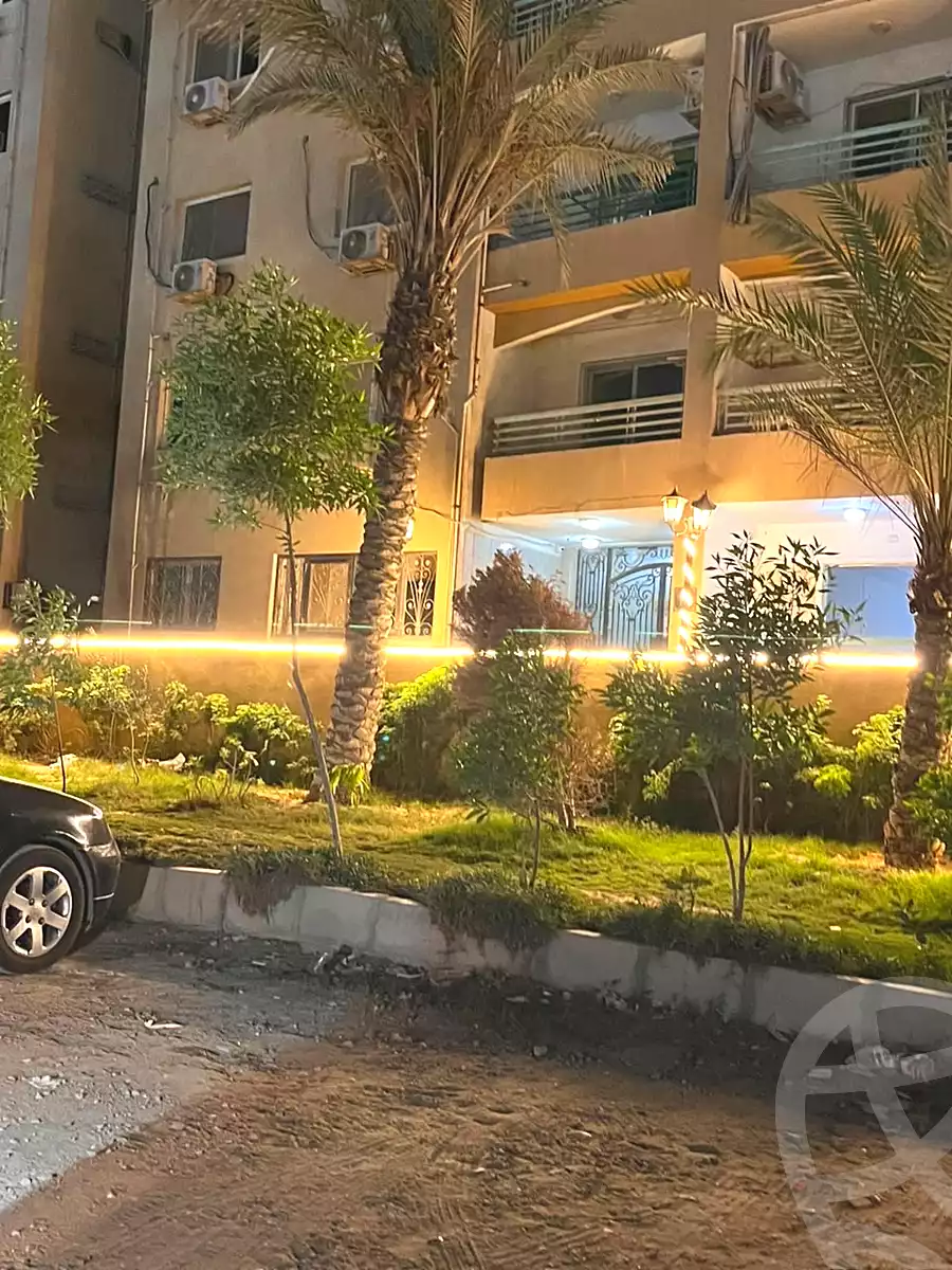 https://aqarmap.com.eg/ar/listing/7307121-for-sale-cairo-nasr-city-hay-el-waha-el-moshir-mohammed-aly-fahmy-axis
