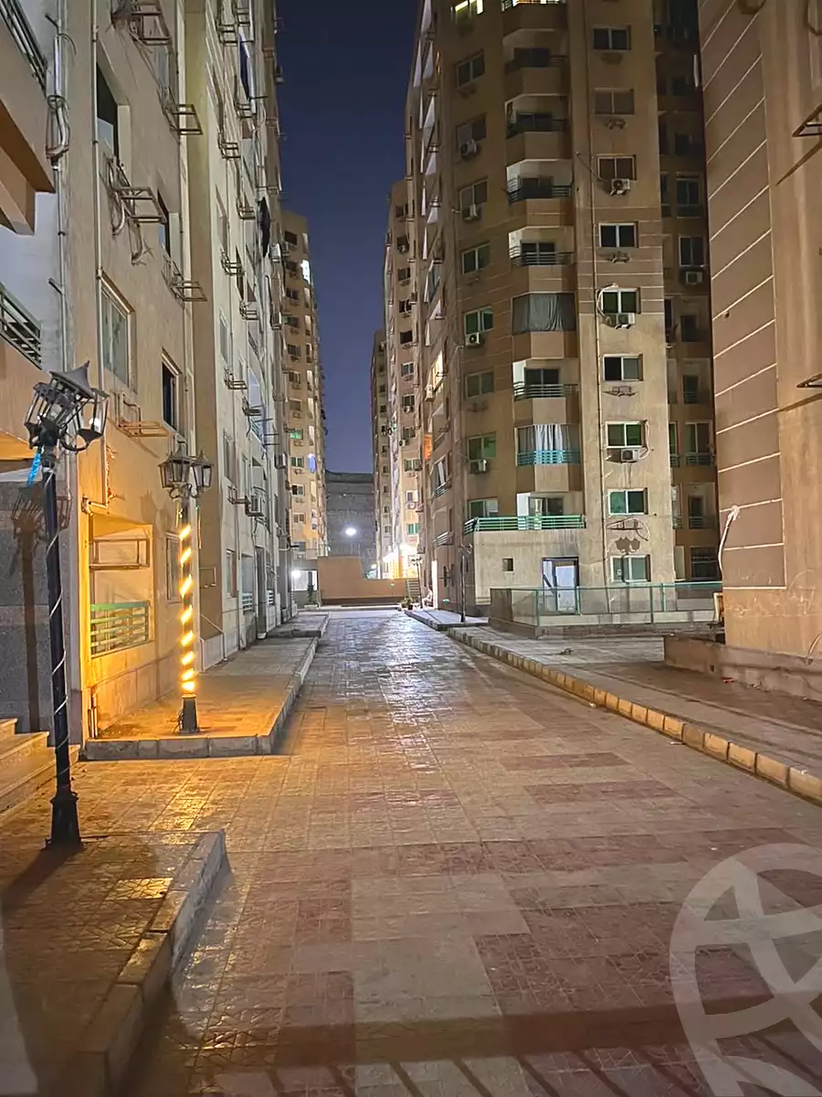 https://aqarmap.com.eg/ar/listing/7307121-for-sale-cairo-nasr-city-hay-el-waha-el-moshir-mohammed-aly-fahmy-axis