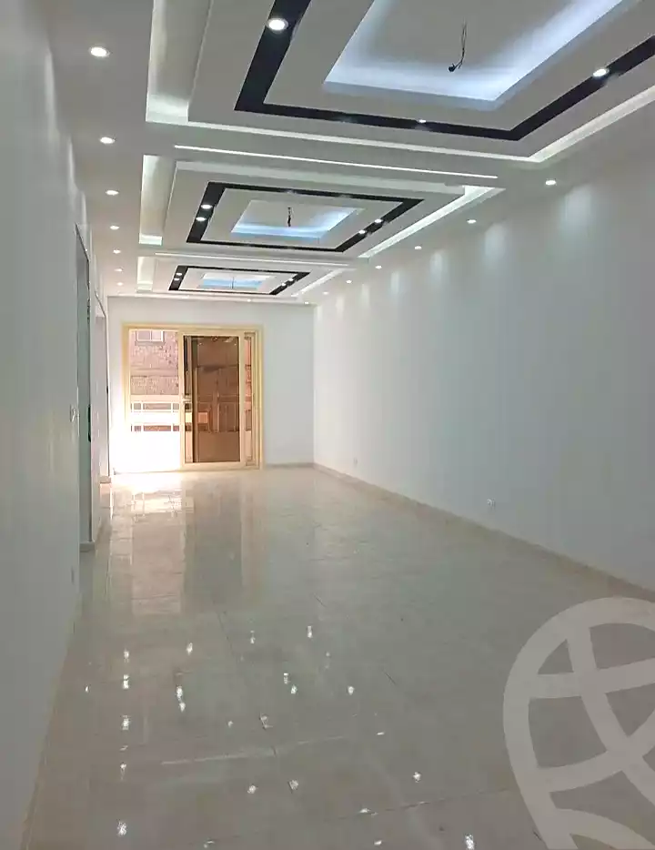 https://aqarmap.com.eg/ar/listing/7307131-for-sale-alexandria-sydy-bshr-sydy-bshr-bhry-khalil-hamada-st