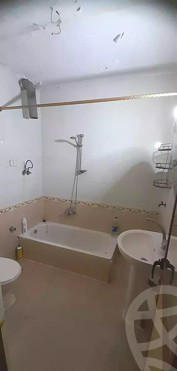 https://aqarmap.com.eg/en/listing/7307222-for-rent-cairo-faisal-el-kom-el-akhder-fakhry-rostum-st