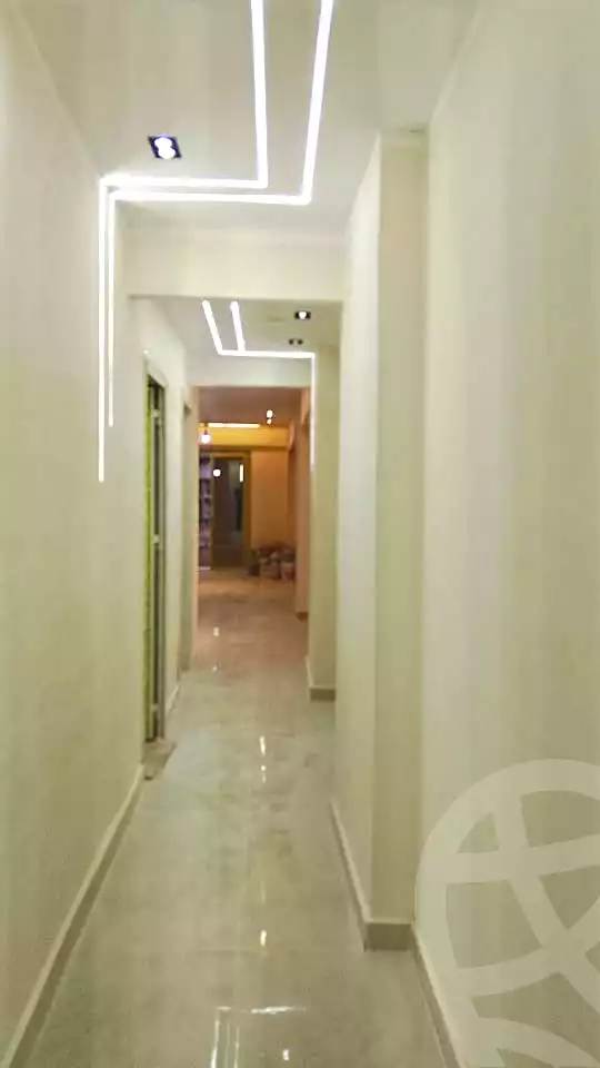 https://aqarmap.com.eg/ar/listing/7307299-for-sale-alexandria-sydy-bshr-sydy-bshr-qbly