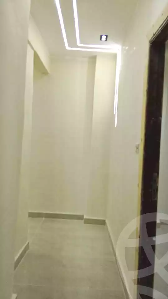 https://aqarmap.com.eg/ar/listing/7307299-for-sale-alexandria-sydy-bshr-sydy-bshr-qbly