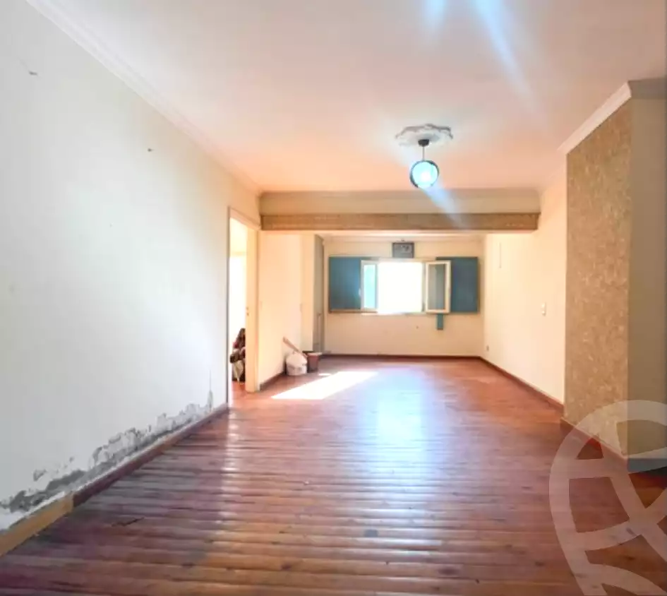 https://aqarmap.com.eg/ar/listing/7307619-for-sale-alexandria-moharram-bey-tryq-qn-lswys