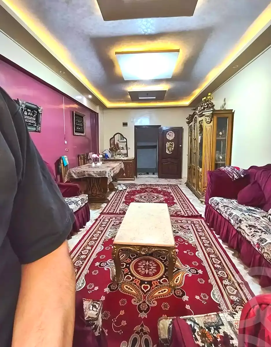 https://aqarmap.com.eg/en/listing/7307635-for-sale-alexandria-lsywf-el-falki
