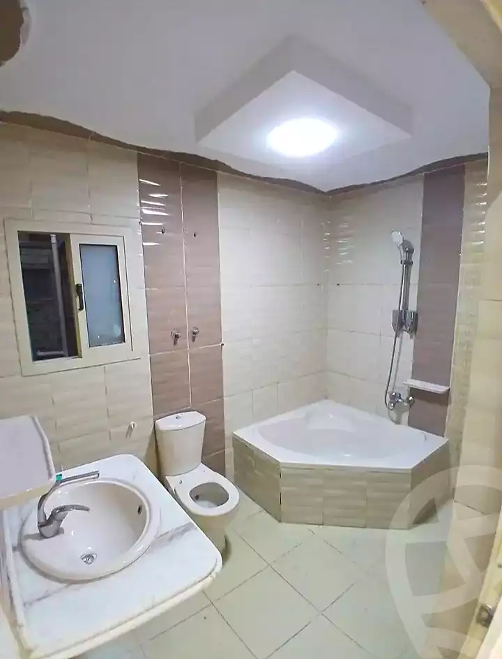 https://aqarmap.com.eg/ar/listing/7307765-for-sale-alexandria-al-agamy-lbytsh