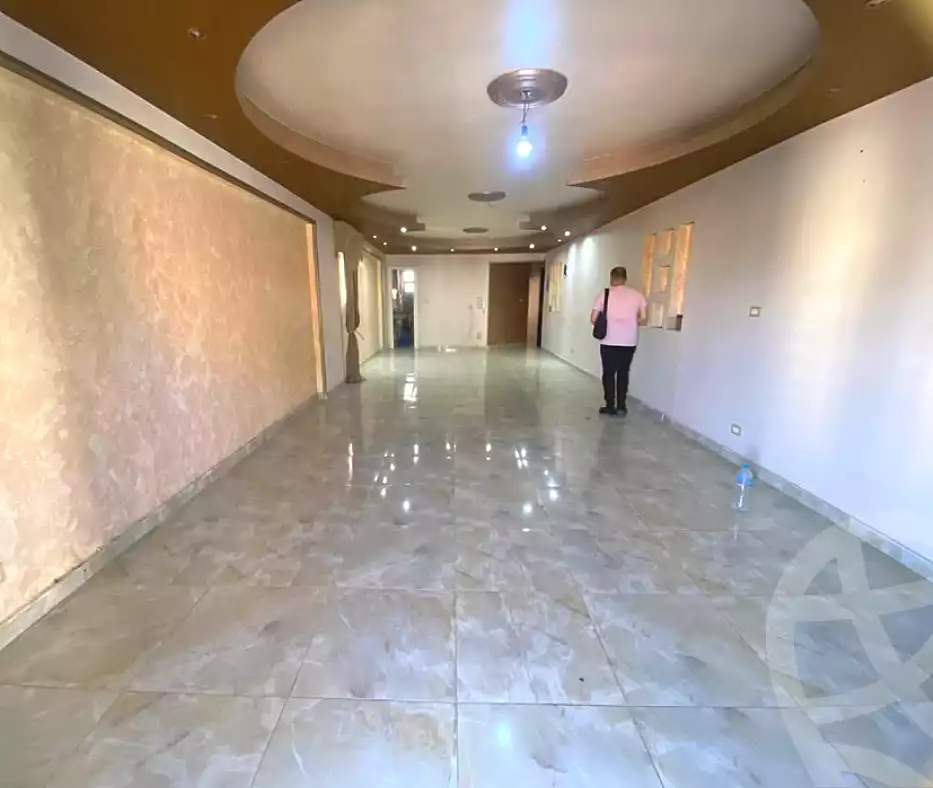 https://aqarmap.com.eg/ar/listing/7307779-for-sale-alexandria-miami-shr-jml-bd-lnsr